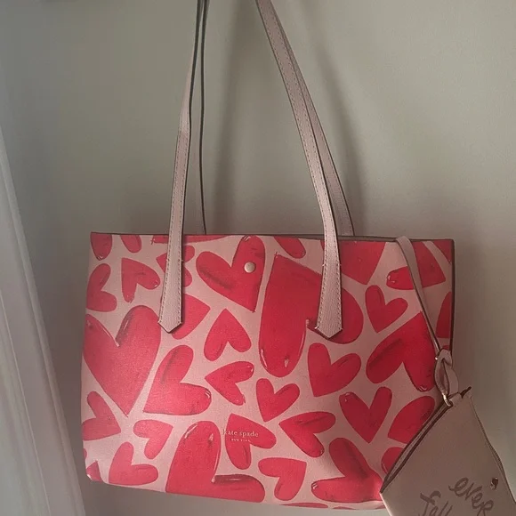 ⭐️Low start Kate Spade Red Heart Tote Bag - Picture 2 of 12
